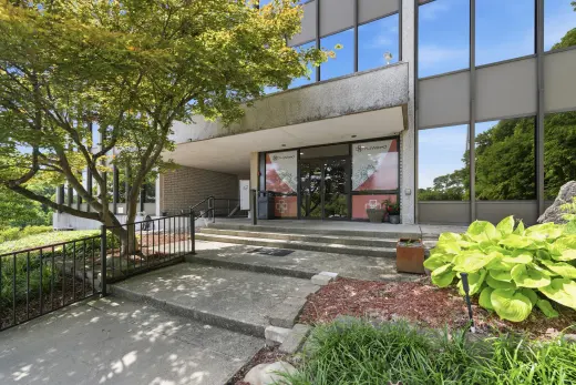 2300 Montana Ave, Cincinnati, OH 45239