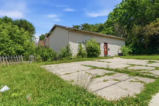 239 W. Locust St. Wilmington, OH 45177