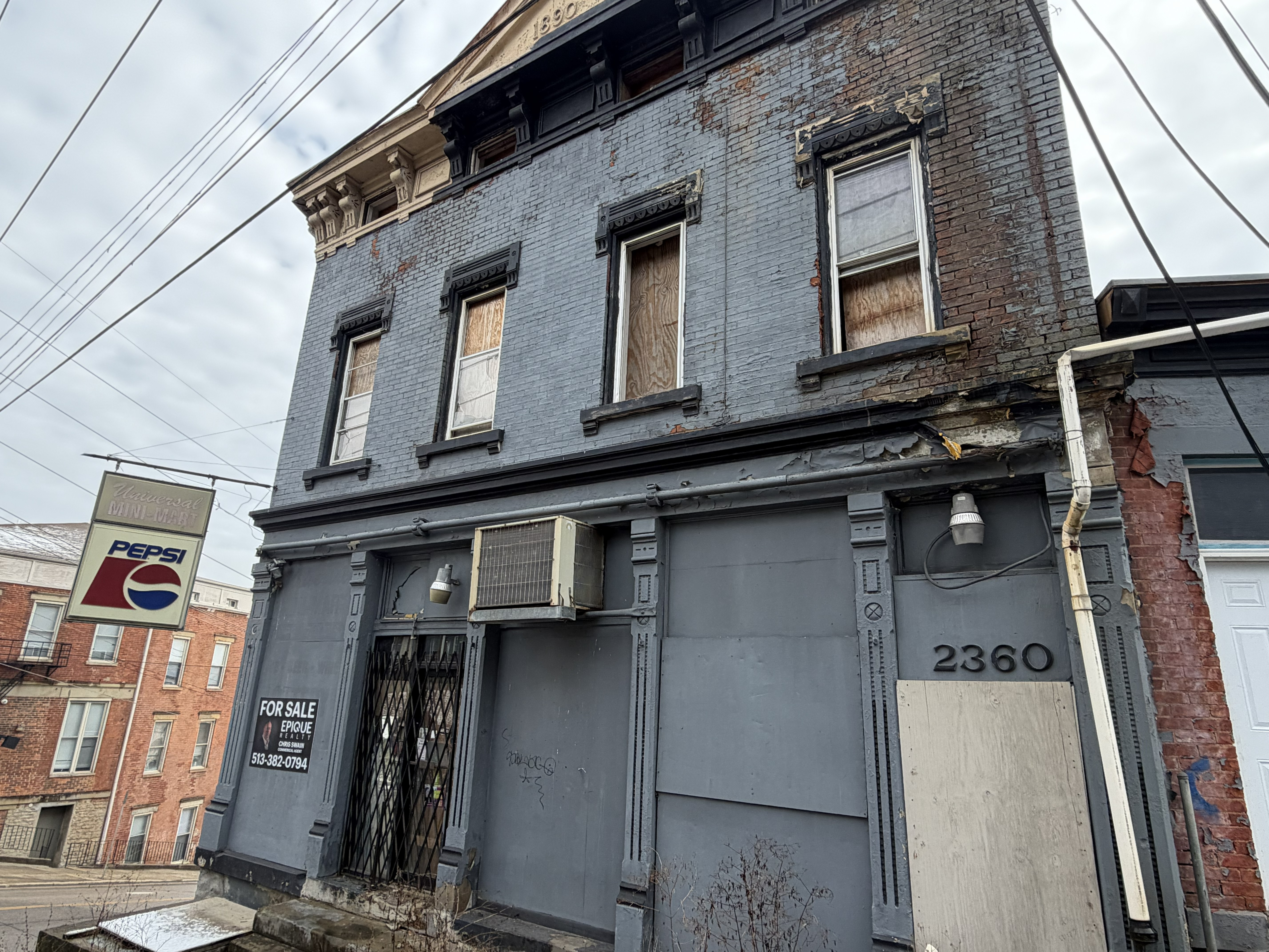 2360 Wilder Ave. Cincinnati, OH 45202 (includes 2360 Wilder and  2319 Gest St.)